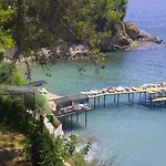 Aska Bayview