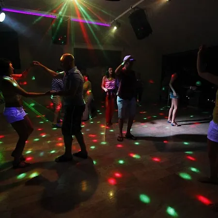 Complex Aska Bayview